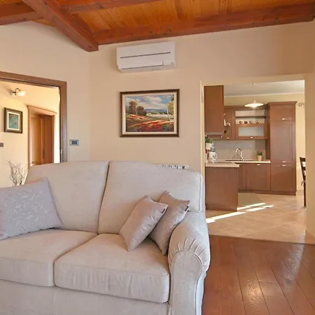 Fontanella Holiday home Visnjan